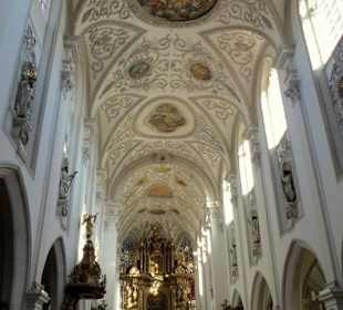 Inneres der Stadtpfarrkirche