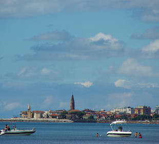 Blich nach Caorle vom Strand