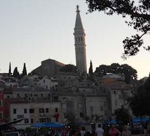 Kirchenansicht von der Nähe