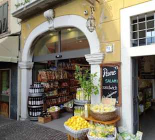 Außenansicht von Feinkost El Botegher