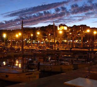 Hafen am Abend