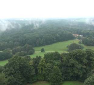 Entlang der Festungsmauer