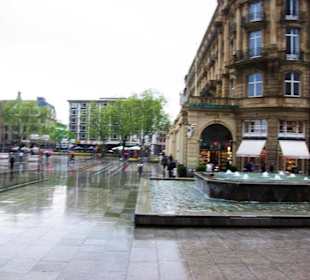 Der Domplatz ringsrum