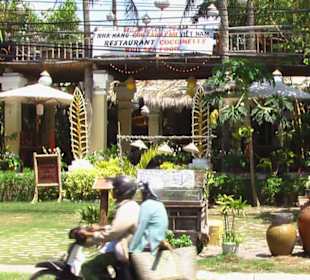 Vietnamesisches Restaurant mit Balkon