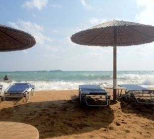 Xii, czerwona plaża