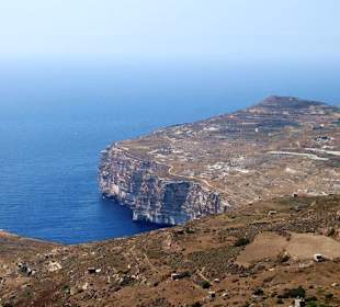 Dingli Cliff