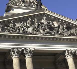 Altstadt - Rund um das Terrassenufer