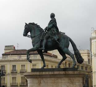 Estatua de Carlos III