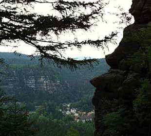 Blick zum Berg Oybin