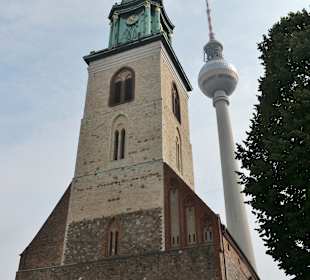 Entlang der Route von BVG-Stadtbus 100