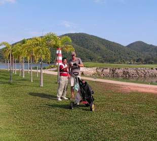 Plutaluang Navy Golf Club, Pattaya