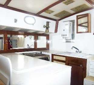 Kitchen/main cabin