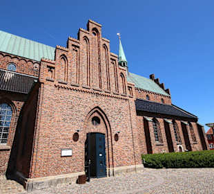 St. Olai, Außenansicht