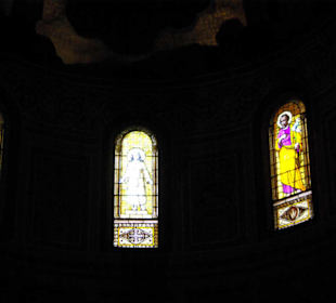 Die leuchtende Kirchenfenster