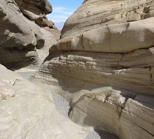 Mosaic Canyon