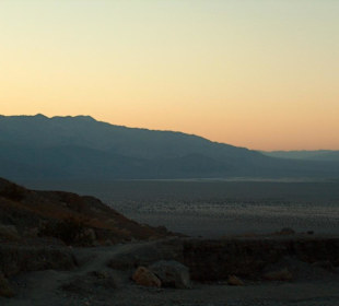 Il Mosaic Canyon Trail