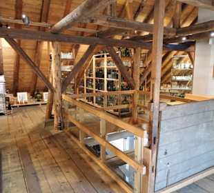 Rundgang durch die Schatzkammer der Glasproduktion