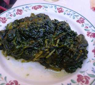 Kalter Spinat in vieeeeeeel Butter