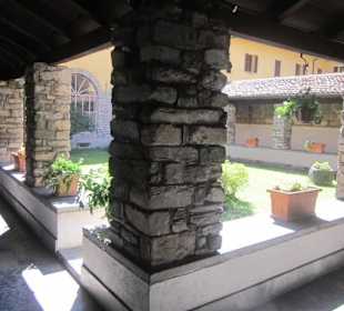 Monasterio Madonna delle Lacrime