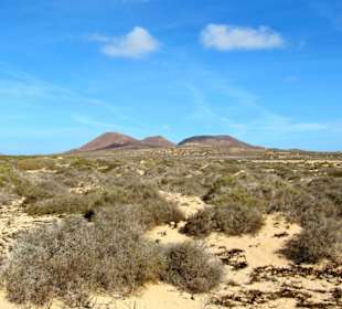 Leichte Dünen mit Blick zur Inselmitte