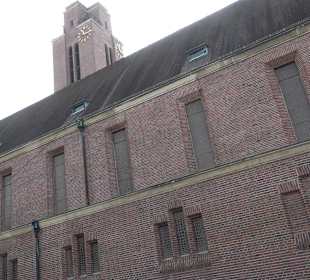 Kath. Pfarrkirche St. Petrus Canisius