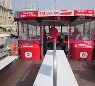 Bateau Bus