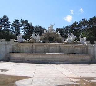 Schloss Schönnbrunn Schlossbrunnen