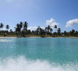 Vorbei an Traumstränden Richtung Saone