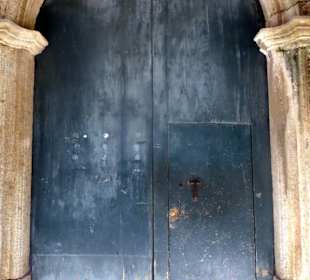 Altes Eingangsportal