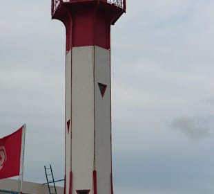 Leuchtturm beim Friedhof
