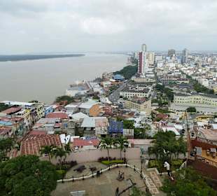 Blick über Guayaquil