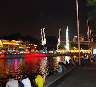 Clark Quay am Abend