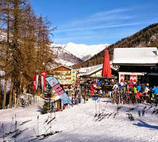 Immer super Atmosphare an der Schmuggler Alm, 