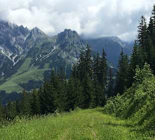 Wandern Dienten