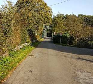 So sieht die Zufahrt Richtung Kanalbrücke aus