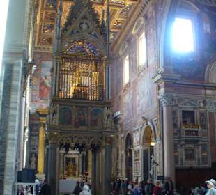Lateranbasilika innen