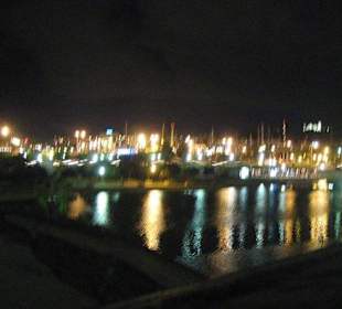 Tolles Farbenspiel am Hafen