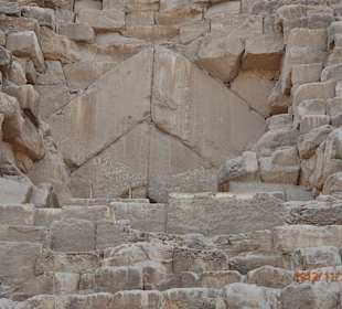 Cheops Detail