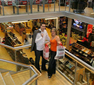 Schuhkauf in der Hauensteiner Schuhmeile