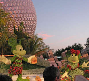 Mickey und Minnie sind auch dabei...