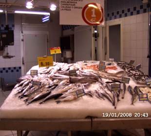 Carrfour Einkaufsmarkt beim Plaza Norte 2