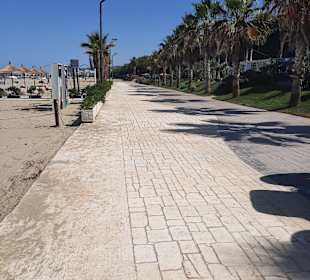 Strandpromenade Kavajë
