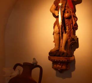 In der Mariä-Himmelfahrt-Kirche von Querença