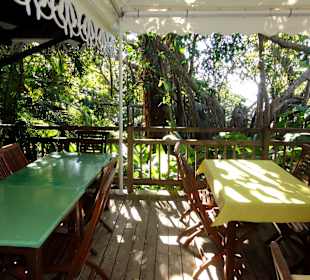 Restaurant über dem Wasserfall