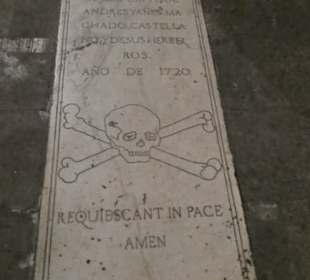 Innenbesichtigung der Iglesia de la Concepción