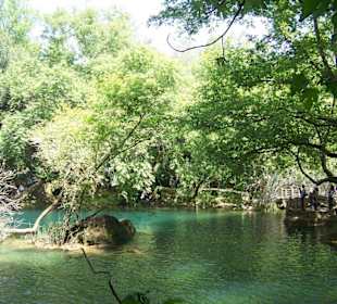Der See am großen Wasserfall
