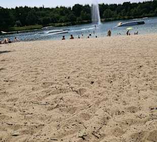Toller See mit Sand