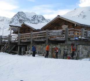Skihütte die zum Verweilen einlädt