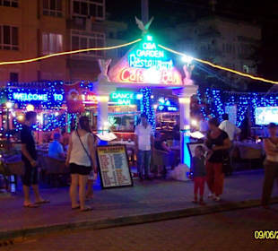 Einkaufsmeile in Hotelnähe