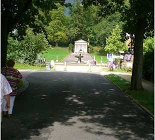 Eingangsbereich der Gartenanlage